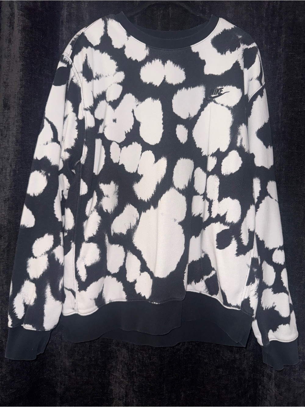 Nike men’s Black & White Tie-Dye Crewneck Sweater